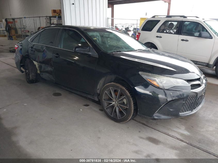 Lot #2427029371 2015 TOYOTA CAMRY XSE V6 salvage car