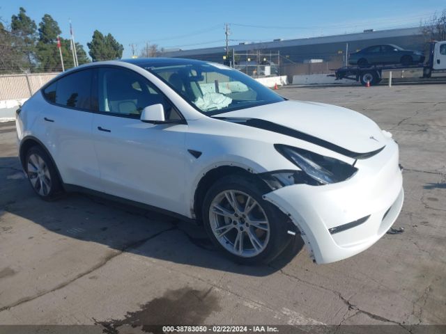 Продажа на аукционе авто 2022 Tesla Model Y Long Range Dual Motor All-wheel Drive, vin: 7SAYGDEE7NF338114, номер лота: 38783050