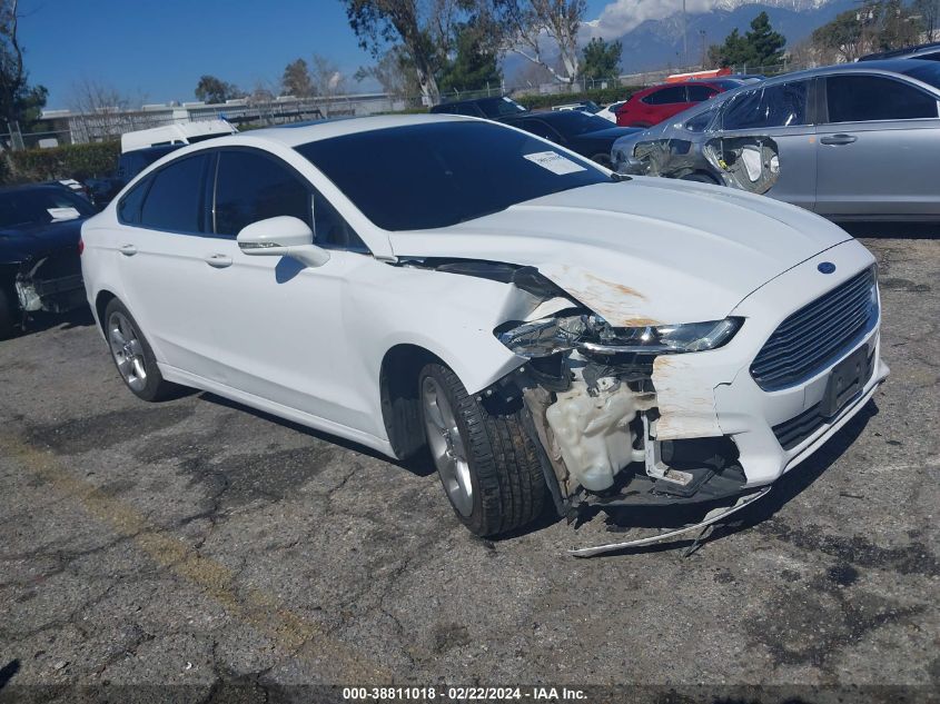 Lot #2495489402 2016 FORD FUSION SE salvage car
