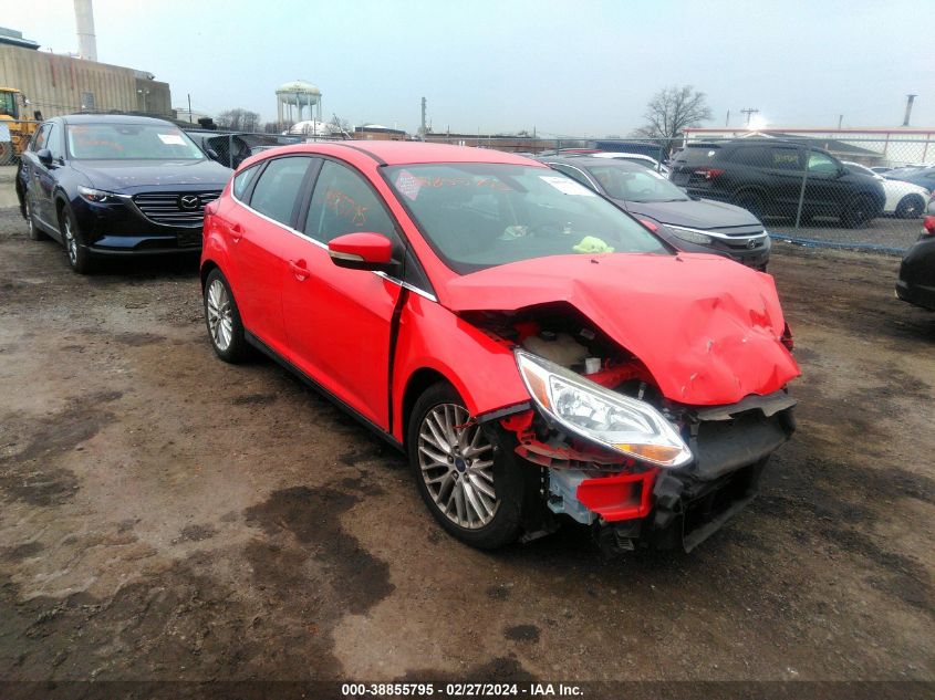 Lot #2474515551 2012 FORD FOCUS SEL salvage car