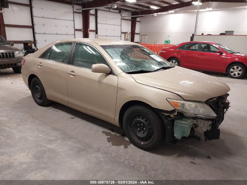 Lot #2490858536 2011 TOYOTA CAMRY LE salvage car
