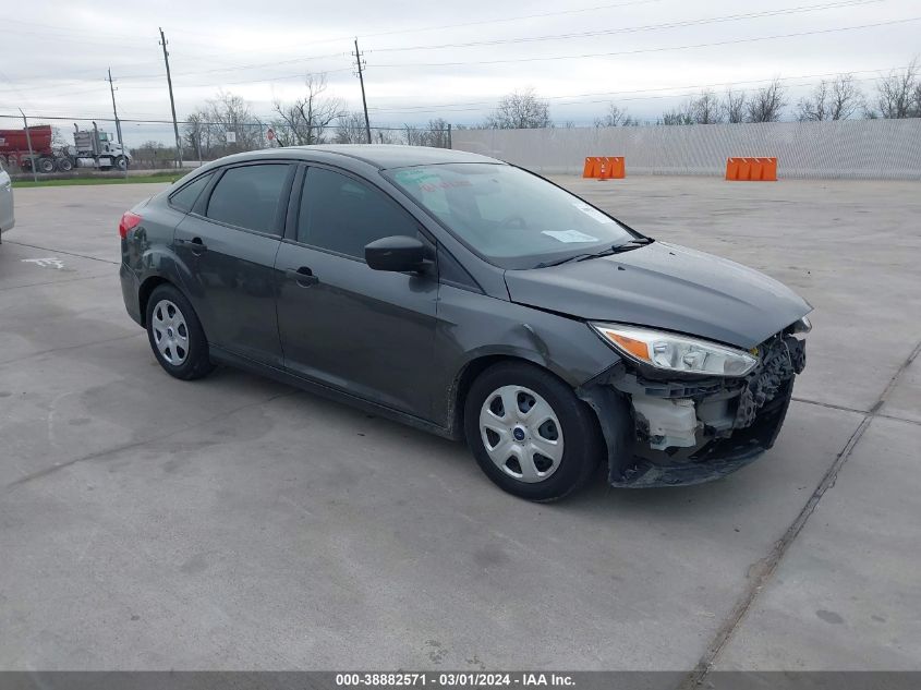Lot #2490854522 2016 FORD FOCUS S salvage car