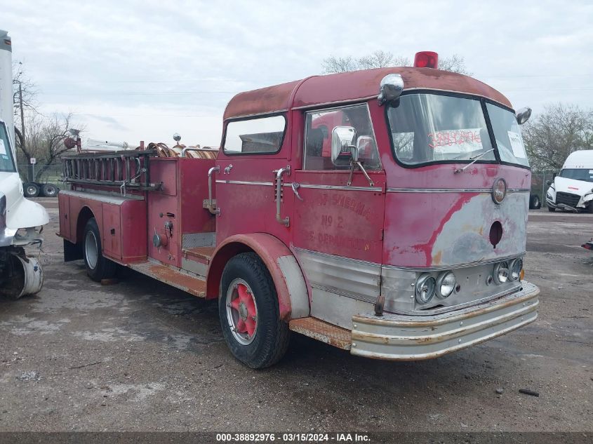 Lot #2476841165 1959 MACK FIRE TRUCK salvage car