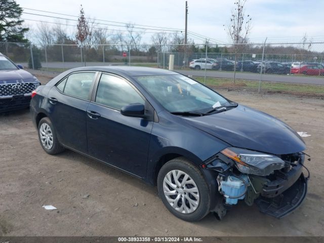 Auction sale of the 2018 Toyota Corolla Le, vin: 5YFBURHEXJP835421, lot number: 38933358