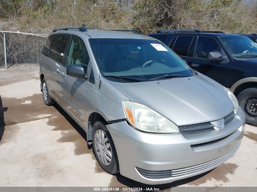 Lot #2490861447 2004 TOYOTA SIENNA LE salvage car