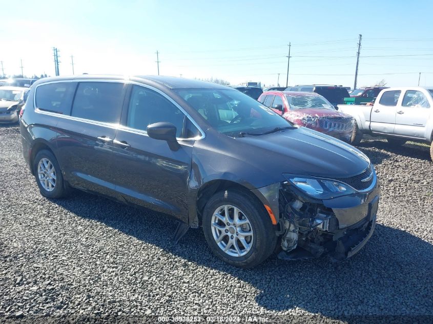 Lot #2490863731 2017 CHRYSLER PACIFICA TOURING salvage car