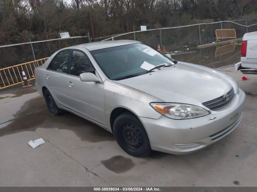 Lot #2490861431 2003 TOYOTA CAMRY LE salvage car