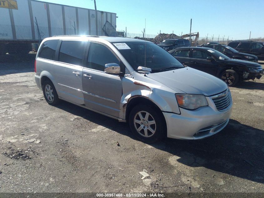 Lot #2427026334 2012 CHRYSLER TOWN & COUNTRY TOURING-L salvage car