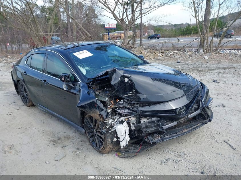 Lot #2518512740 2023 TOYOTA CAMRY XSE salvage car