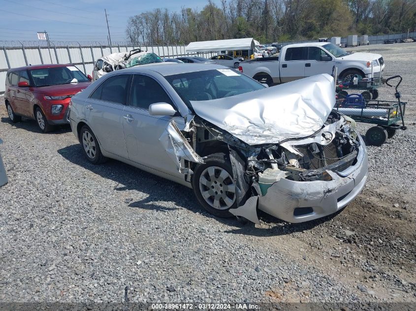 Lot #2474514726 2011 TOYOTA CAMRY LE salvage car