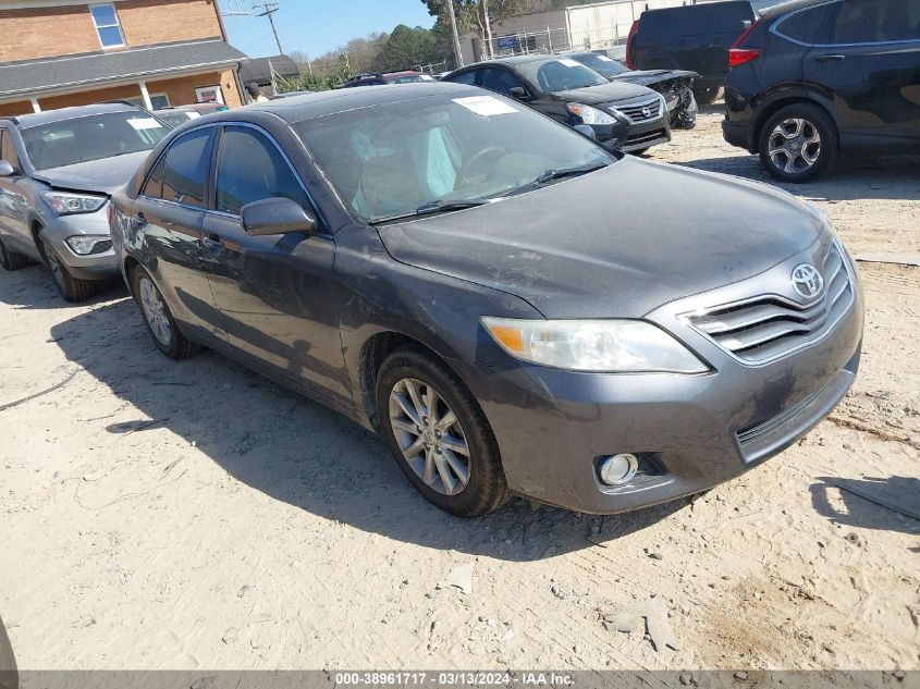 Lot #2490858083 2011 TOYOTA CAMRY XLE V6 salvage car