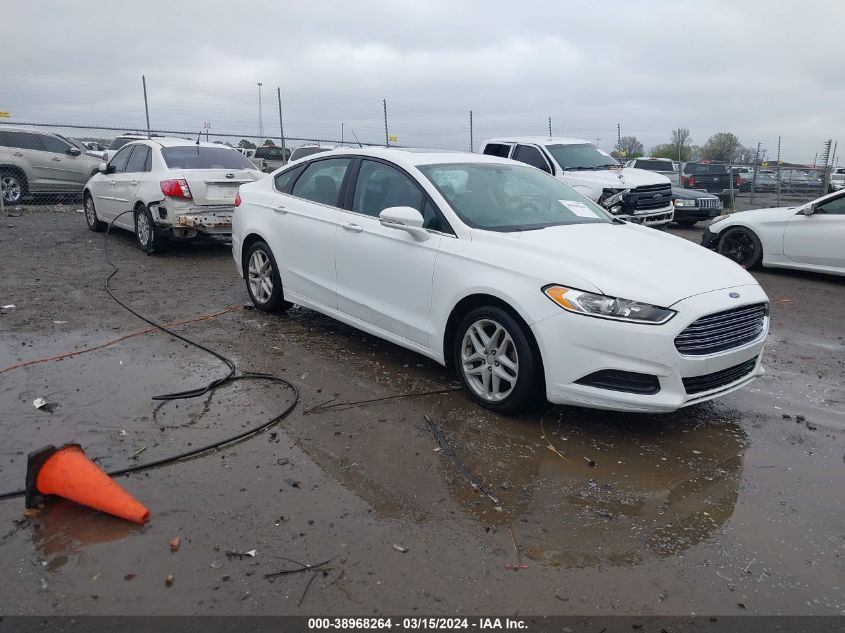 Lot #2487393136 2014 FORD FUSION SE salvage car
