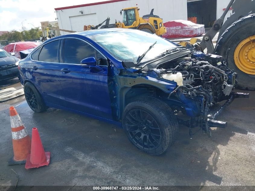 Lot #2474520806 2013 FORD FUSION SE salvage car