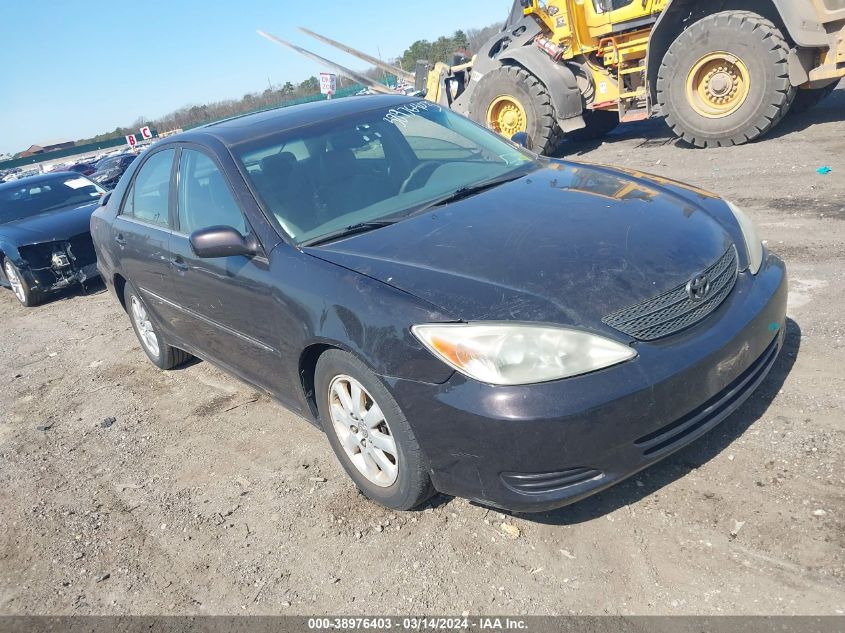 Lot #2458582194 2002 TOYOTA CAMRY XLE V6 salvage car