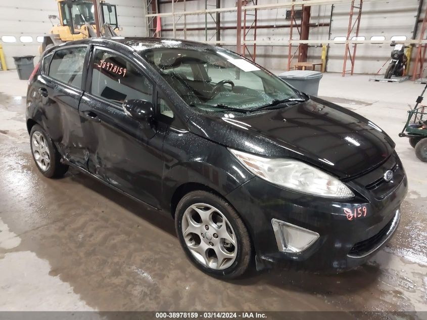 Lot #2490857769 2011 FORD FIESTA SES salvage car