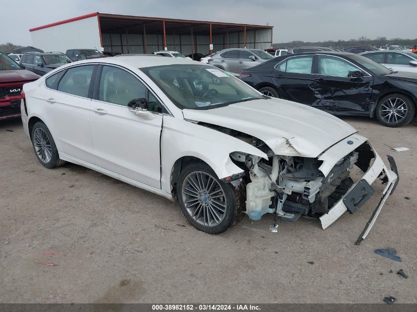 Lot #2509249111 2013 FORD FUSION SE salvage car