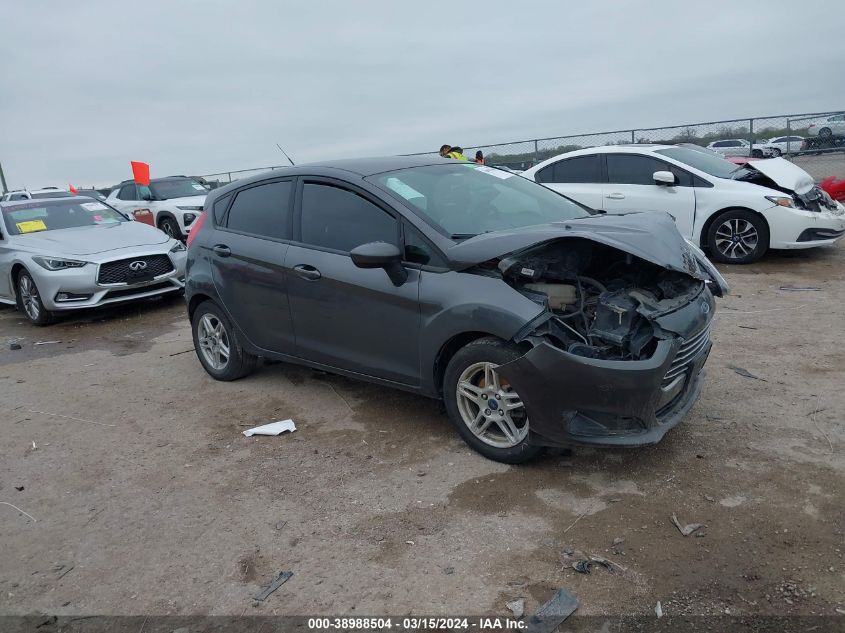 Lot #2509249076 2019 FORD FIESTA SE salvage car
