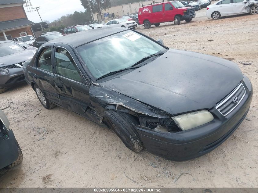 Lot #2506944898 2001 TOYOTA CAMRY LE salvage car