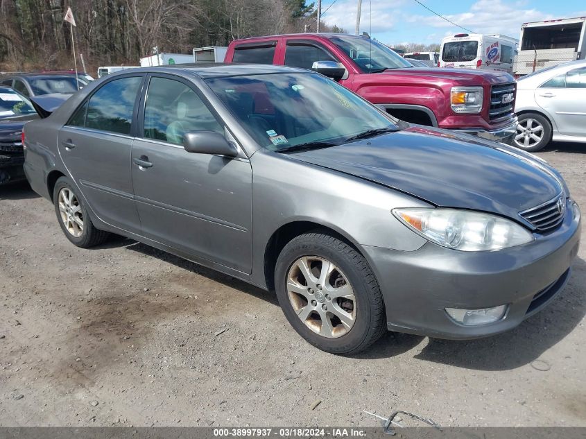 Lot #2493170151 2006 TOYOTA CAMRY XLE V6 salvage car