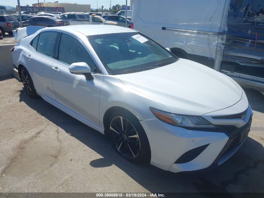 Lot #2490863651 2018 TOYOTA CAMRY XSE salvage car