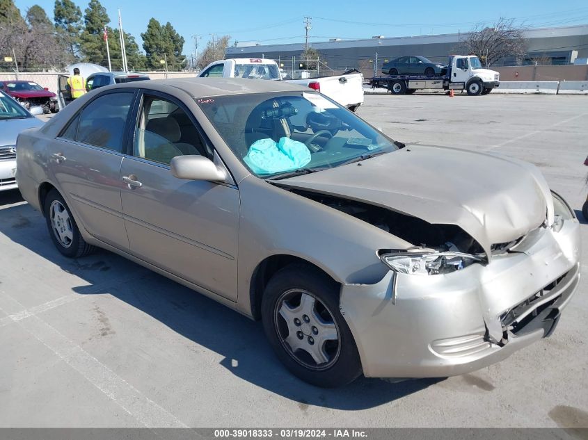 Lot #2506950203 2002 TOYOTA CAMRY LE V6 salvage car