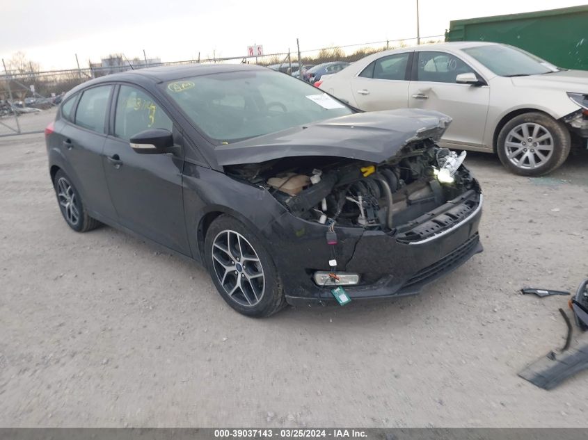 Lot #2476833683 2018 FORD FOCUS SEL salvage car
