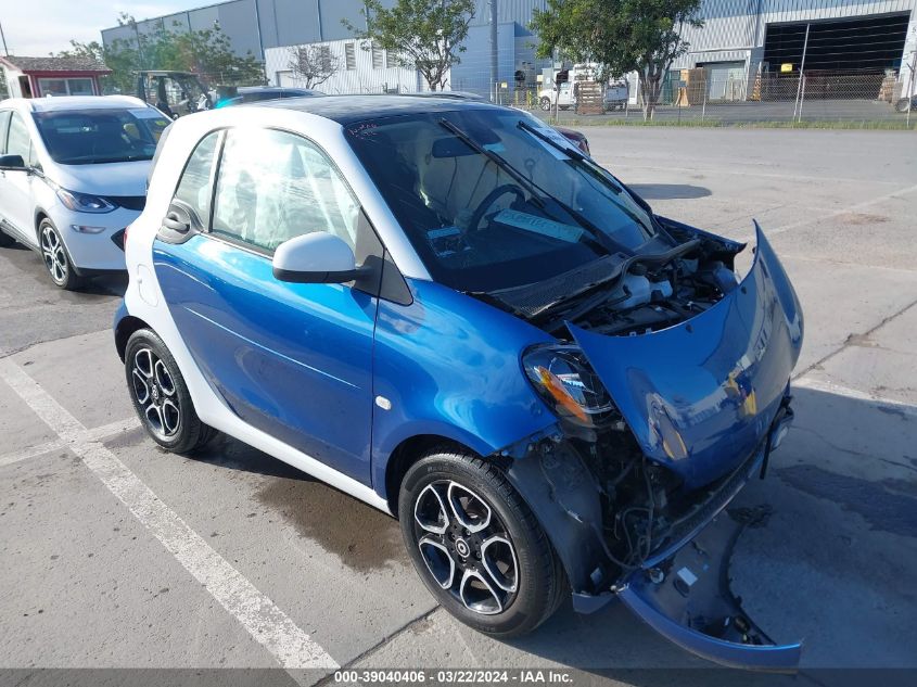 Lot #2506950132 2018 SMART FORTWO ELECTRIC DRIVE PASSION/PRIME/PURE salvage car