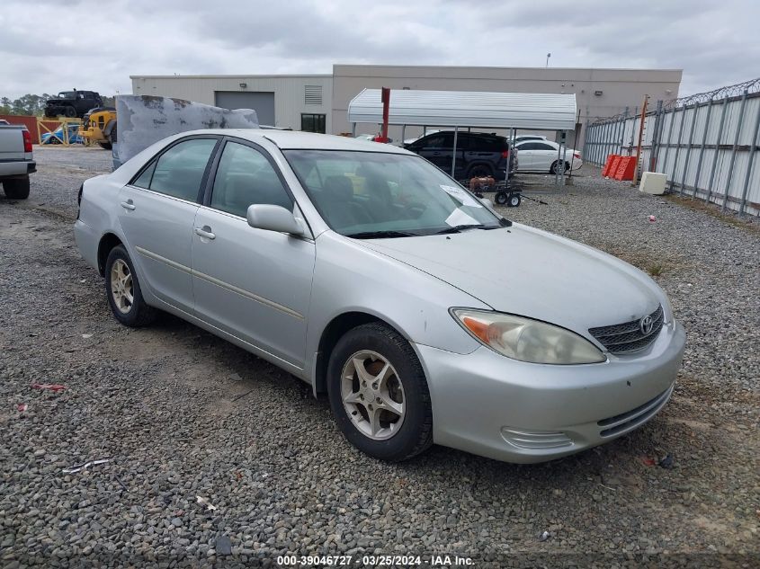 Lot #2523113111 2002 TOYOTA CAMRY LE salvage car