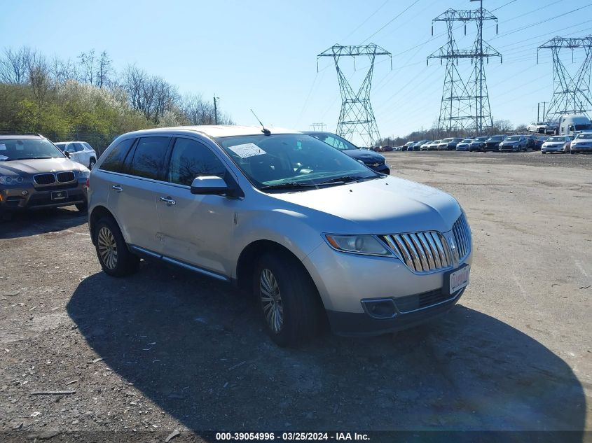 Lot #2427025597 2011 LINCOLN MKX salvage car