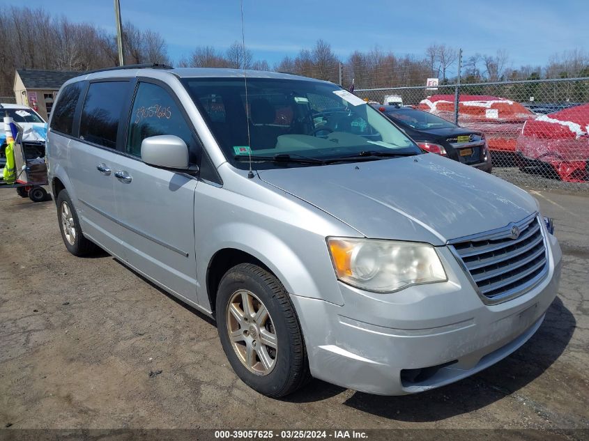 Lot #2488540945 2010 CHRYSLER TOWN & COUNTRY TOURING salvage car