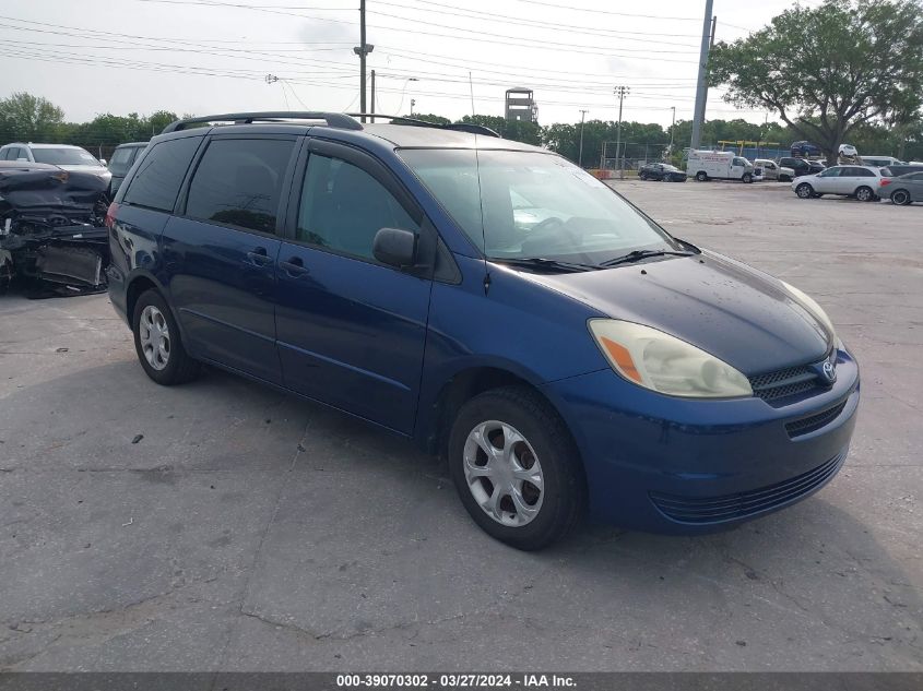 Lot #2474513941 2004 TOYOTA SIENNA LE salvage car