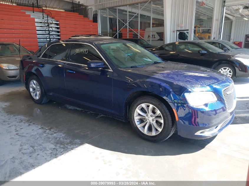 Lot #2493175119 2015 CHRYSLER 300 LIMITED salvage car