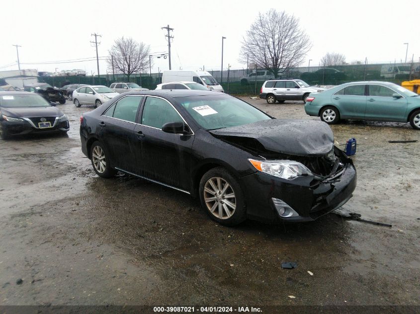 Lot #2490852554 2012 TOYOTA CAMRY XLE V6 salvage car