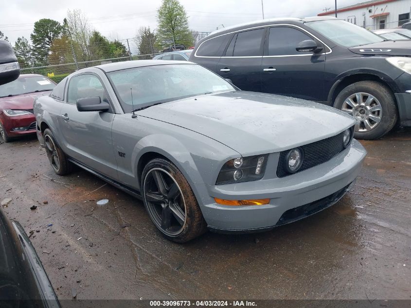 Lot #2490856968 2006 FORD MUSTANG GT salvage car