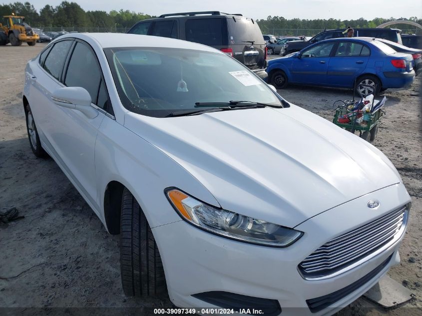 Lot #2506939294 2016 FORD FUSION SE salvage car