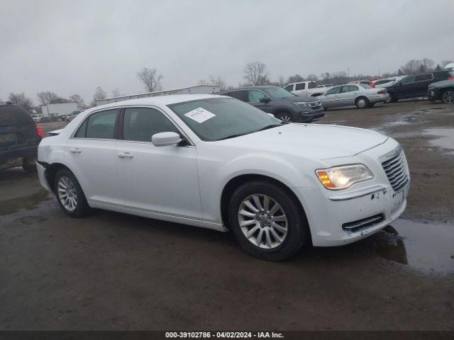 Auction sale of the 2013 Chrysler 300 Motown, vin: 2C3CCAAG0DH589532, lot number: 39102786