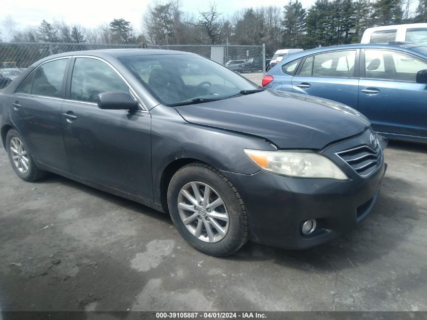 Lot #2506954531 2011 TOYOTA CAMRY XLE V6 salvage car
