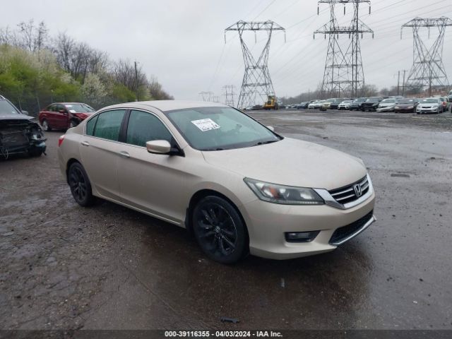Auction sale of the 2014 Honda Accord Sport, vin: 1HGCR2F55EA000693, lot number: 39116355
