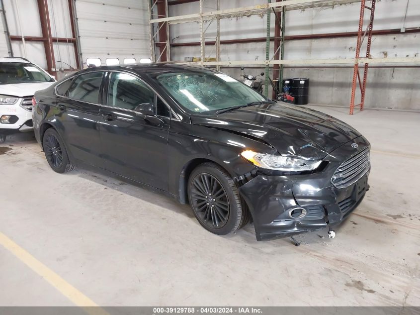 Lot #2490869140 2013 FORD FUSION SE salvage car