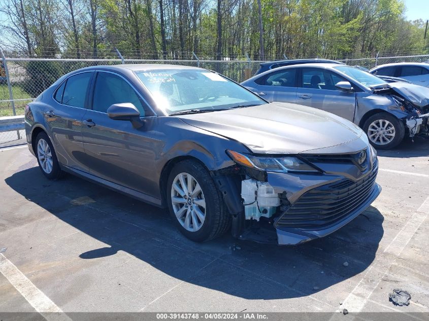 Lot #2520805358 2020 TOYOTA CAMRY LE salvage car