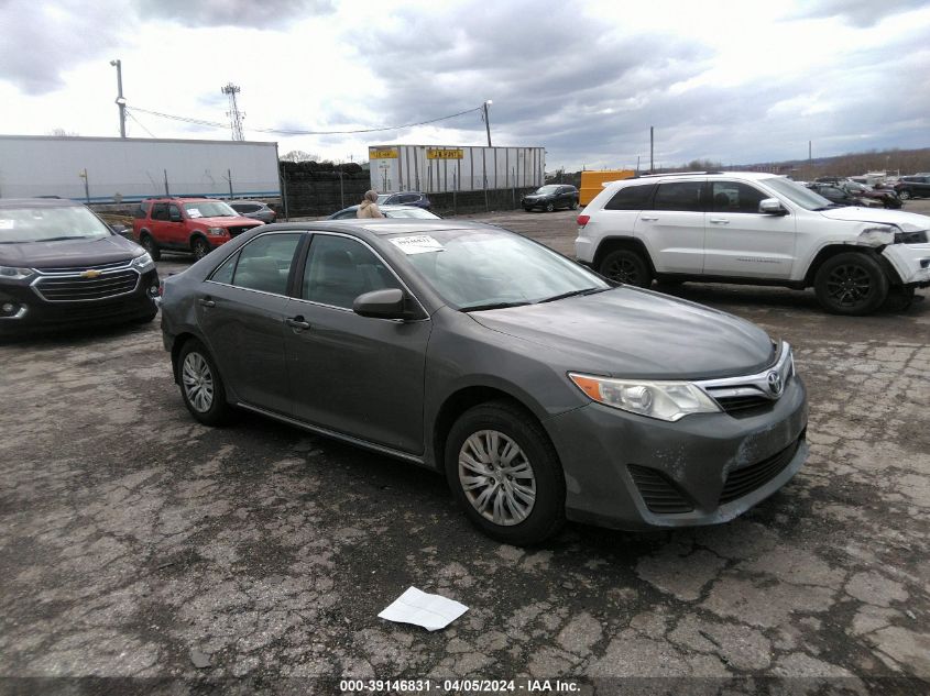 Lot #2506939621 2012 TOYOTA CAMRY LE salvage car