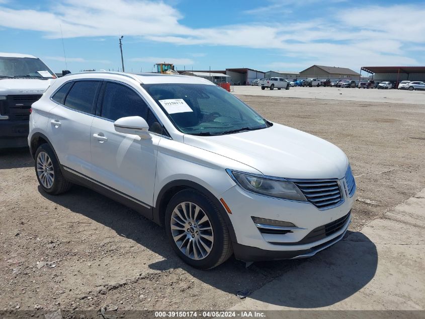 Lot #2493174238 2016 LINCOLN MKC RESERVE salvage car