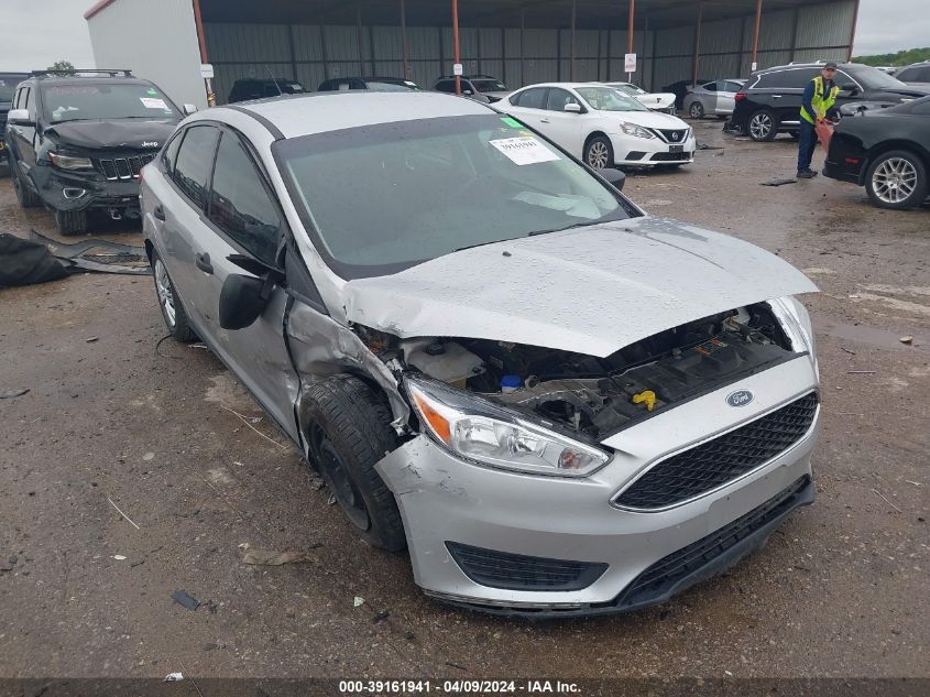 Lot #2493174365 2017 FORD FOCUS S salvage car