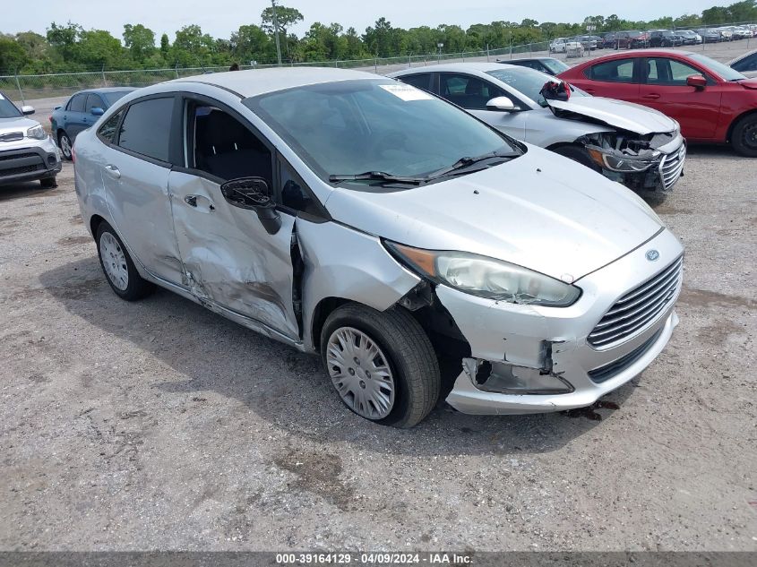Lot #2504635807 2015 FORD FIESTA S salvage car