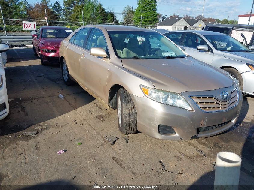 Lot #2490856379 2011 TOYOTA CAMRY LE salvage car