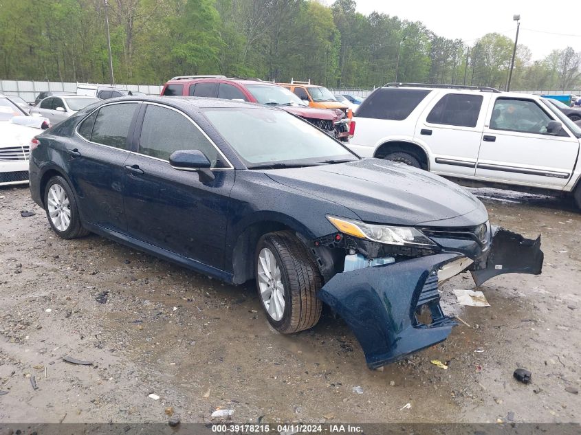 Lot #2520805150 2020 TOYOTA CAMRY LE salvage car