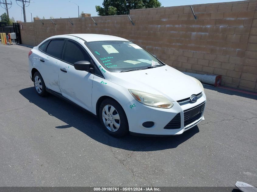 Lot #2506942040 2014 FORD FOCUS S salvage car