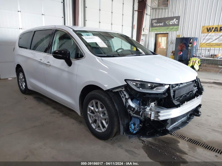 Lot #2488544555 2024 CHRYSLER PACIFICA TOURING L salvage car