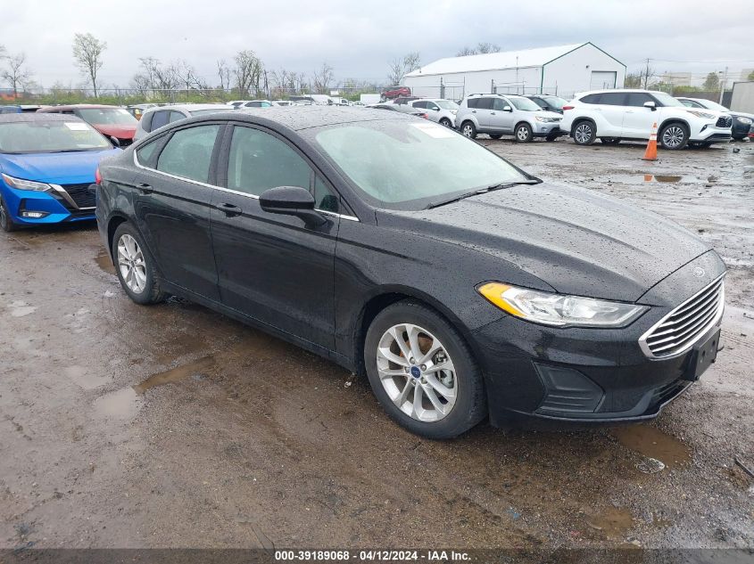 Lot #2504634830 2020 FORD FUSION SE salvage car