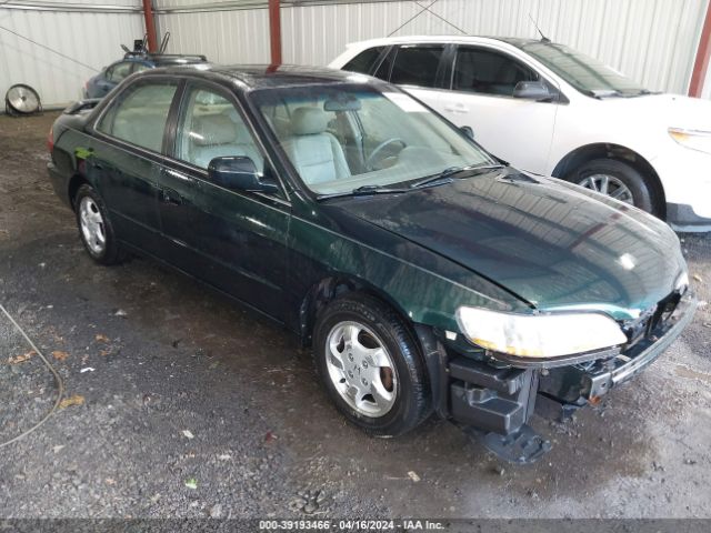 Auction sale of the 2000 Honda Accord 2.3 Ex, vin: 1HGCG6680YA096860, lot number: 39193466